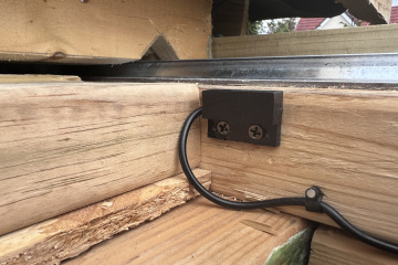 Roof open sensor